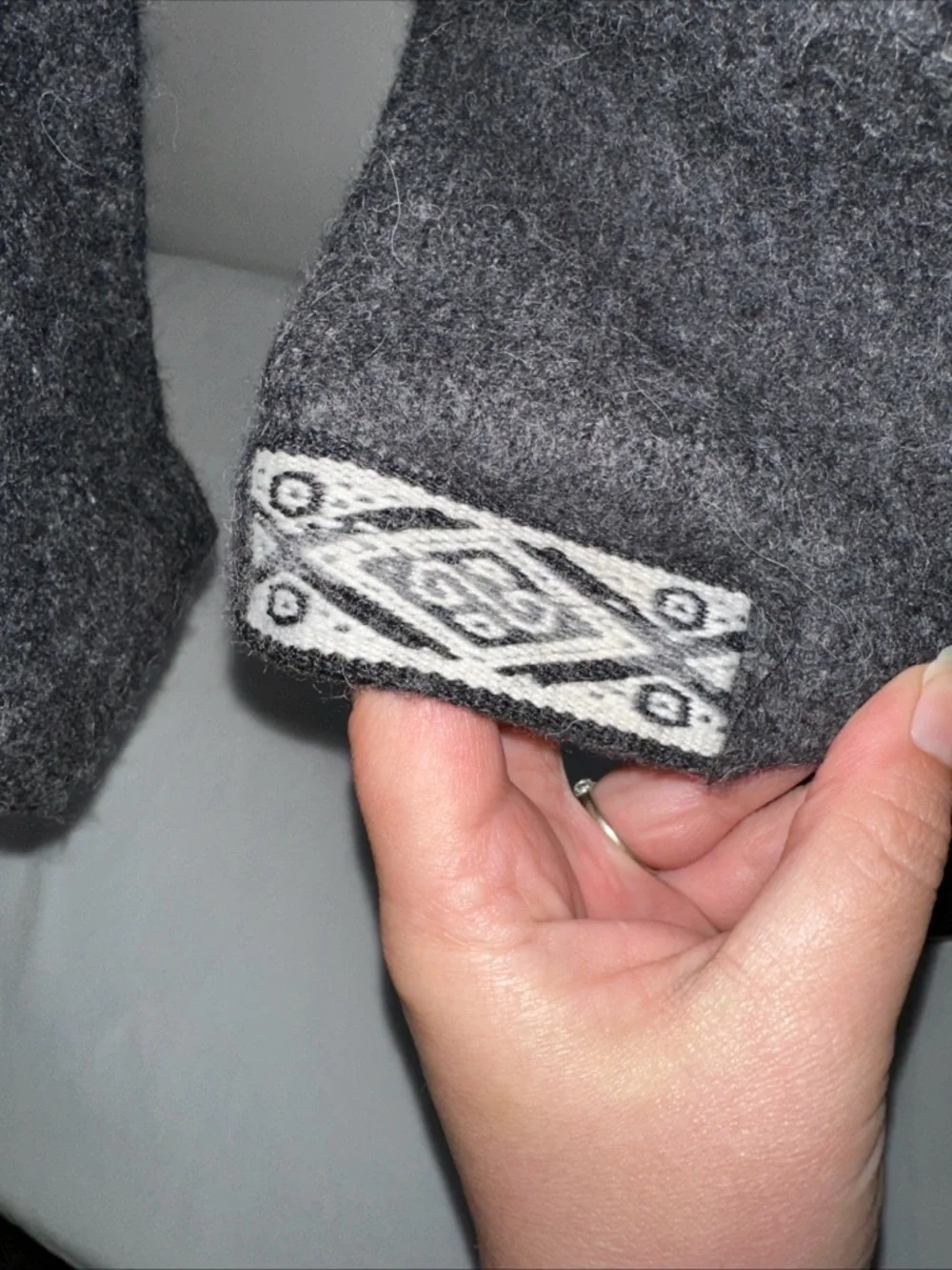 Boys Gray Paka Sweater Wool Blend - Classic Crew Neck - Picture 2 of 4